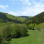 In Nahe Ettelsberg-bahn *